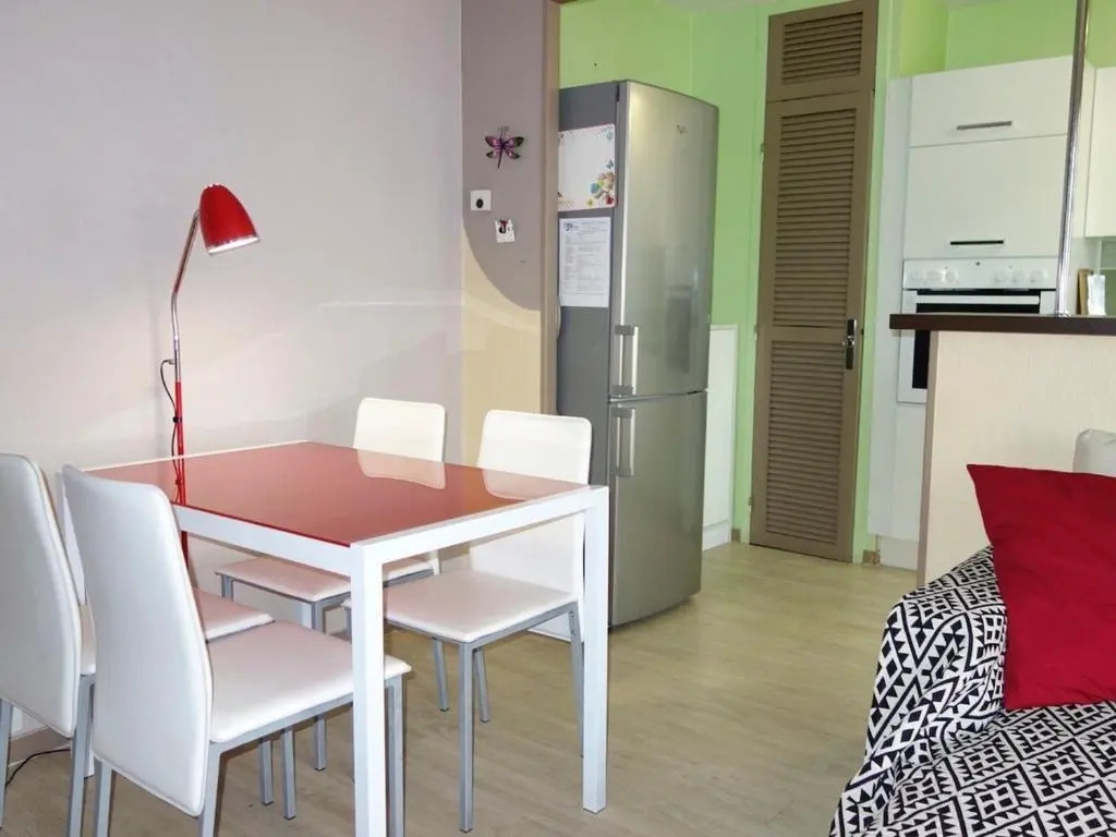 Appartement Royan, 2 pièces, 3 personnes - FR-1-494-31
