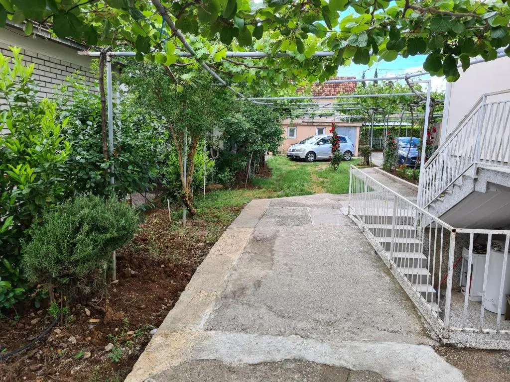Apartments F