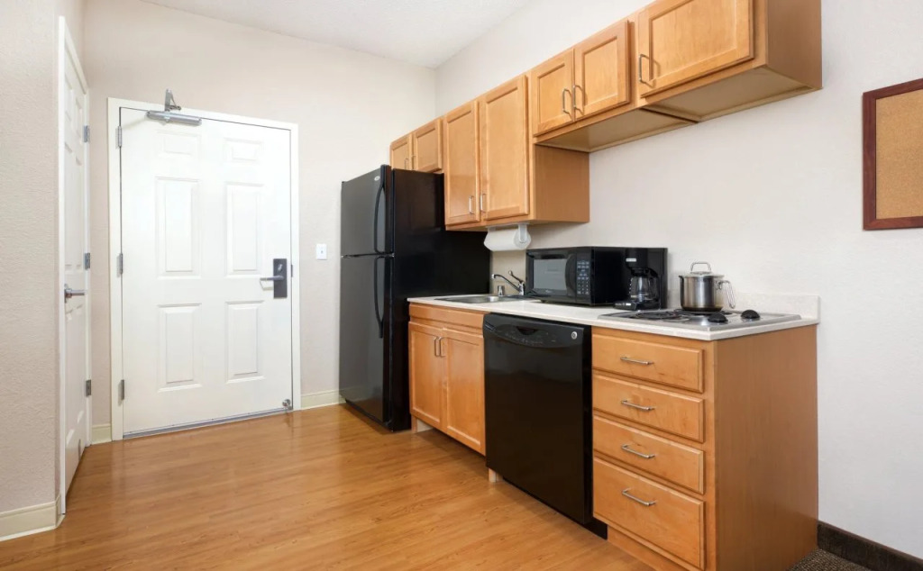 Candlewood Suites Kenosha - Pleasant Prairie by IHG