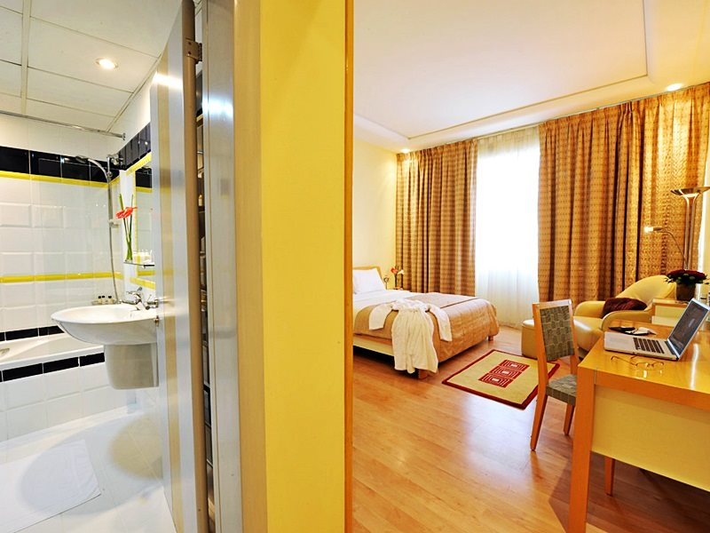 One Juffair Luxury Serviced Apartments