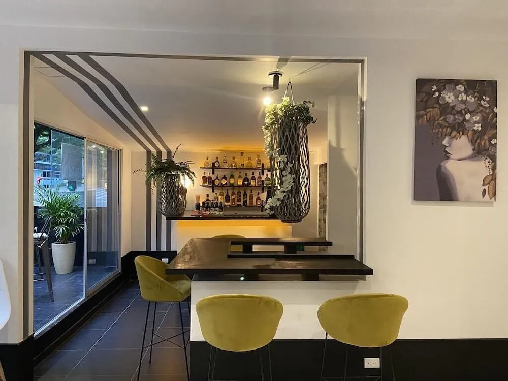 Moet Medellin Hotel