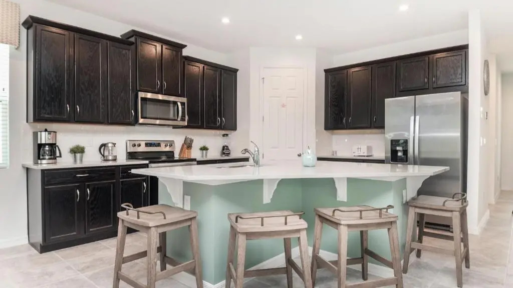 The Most Beautiful Vacation Homes 7 Miles to Disney