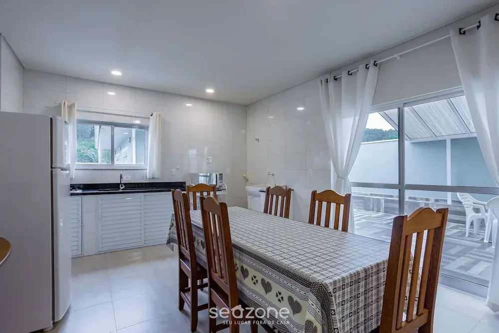 JTL - Apartments Near Jurere Beach