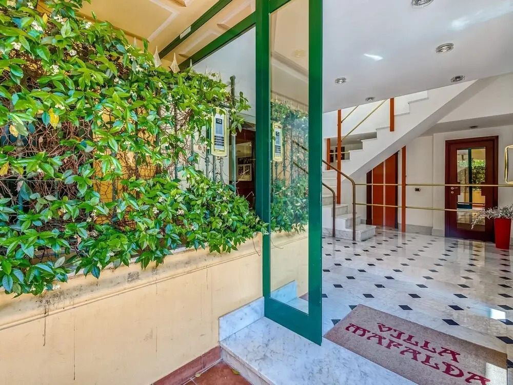 Elegant Apartment in Sanremo by the Town Centre