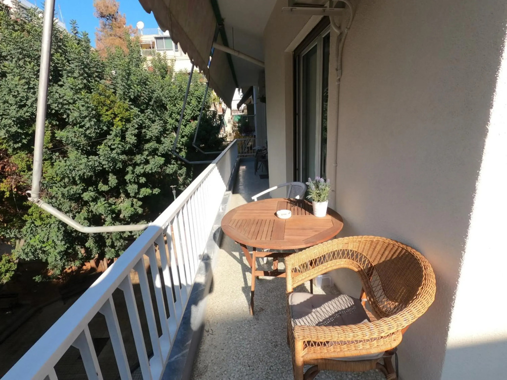 Park view apartment near Panormou