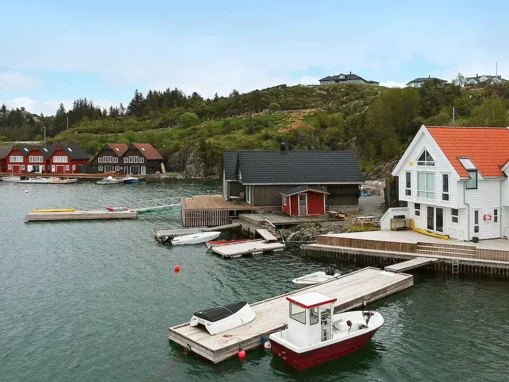 5 star holiday home in Urangsvåg
