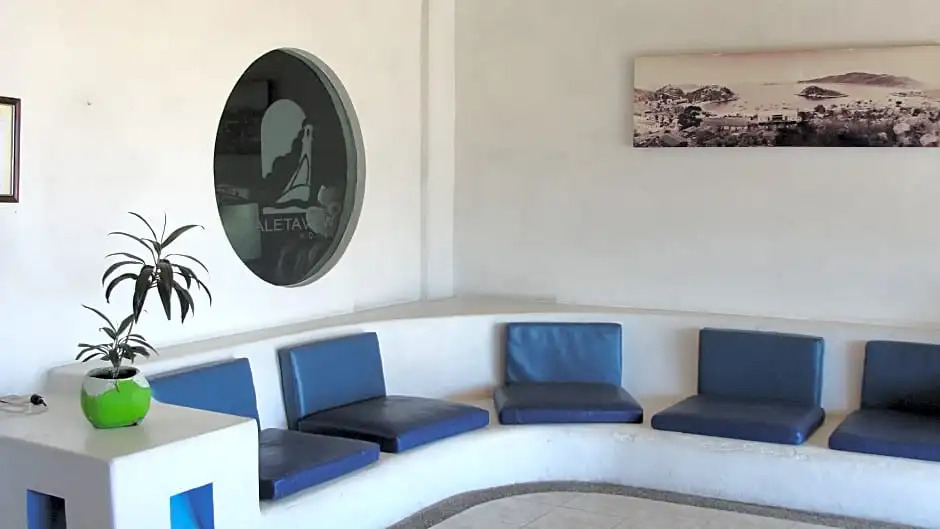 Caleta View Hotel And Bungalows