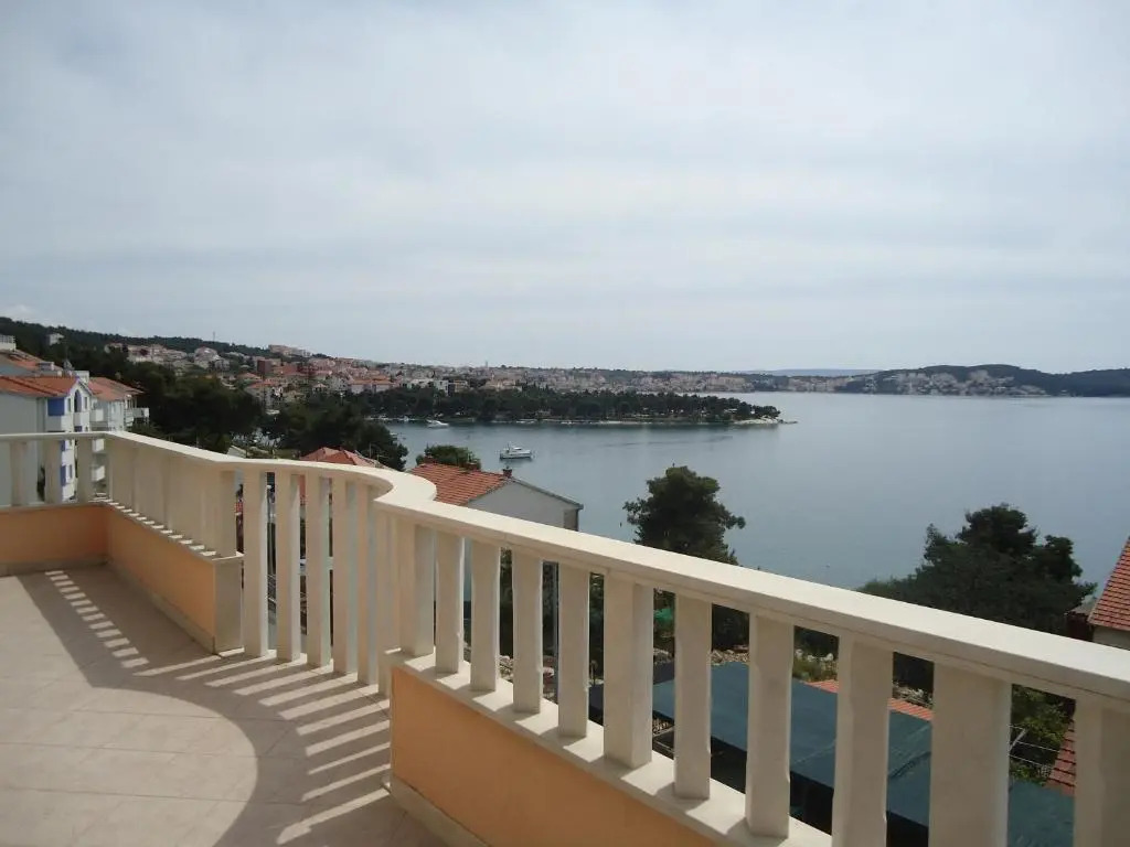 Villa Queen
