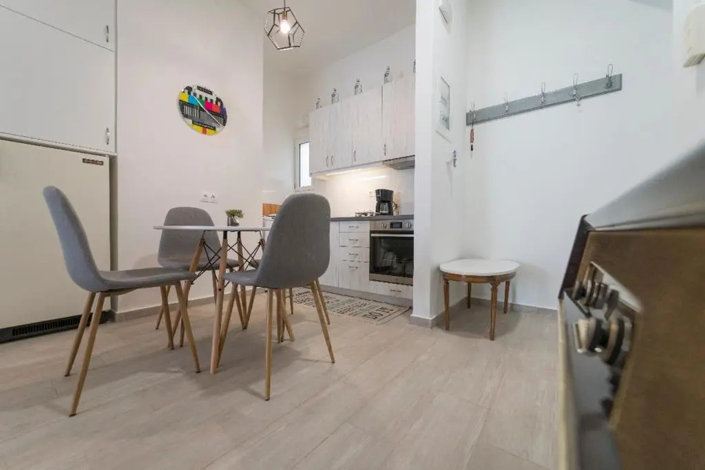 Piraeus_Faliro_Cosy apartment
