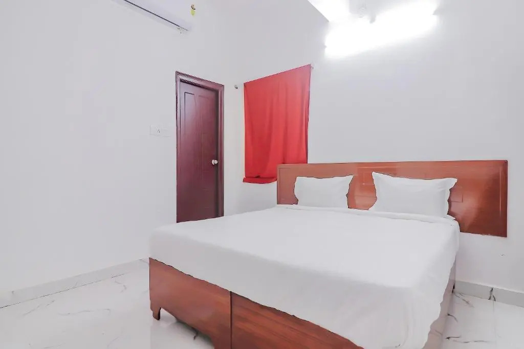 Collection O 80718 Greenland Hotel Kondapur