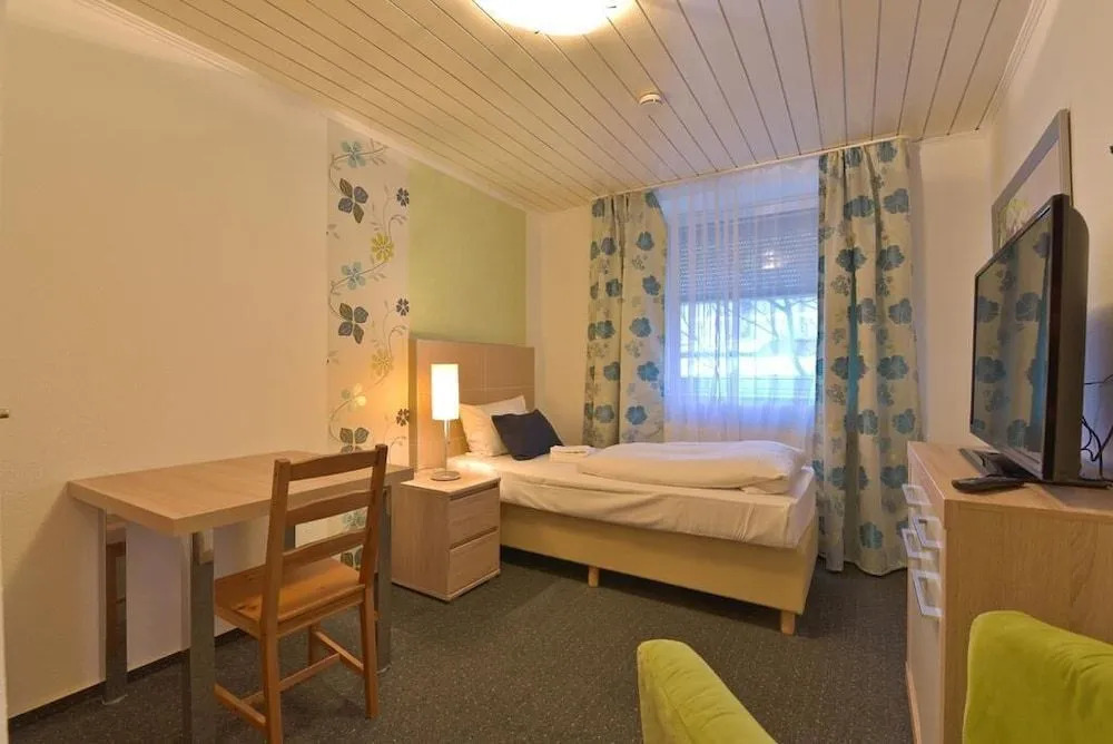 Hotel Alt-Finthen