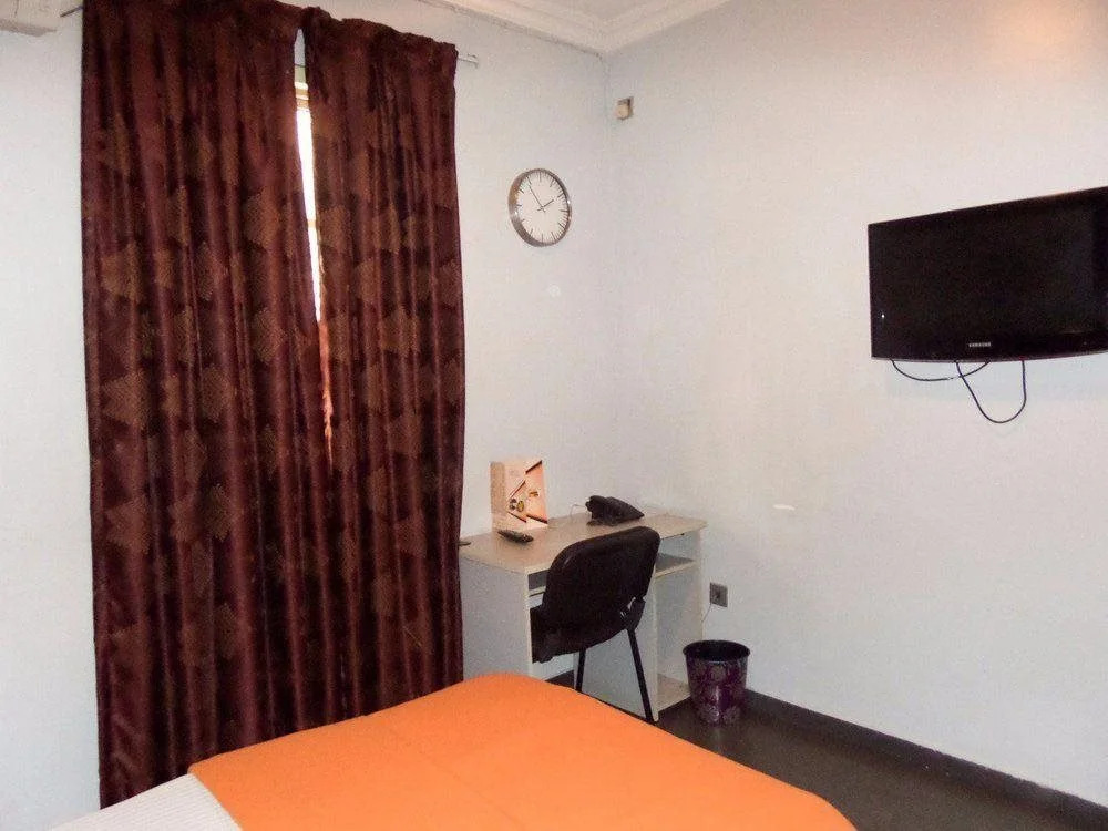 Precinct Comfort Services, Yaba