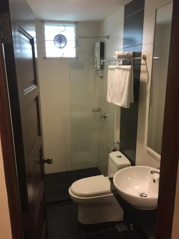 Premierz Hotel