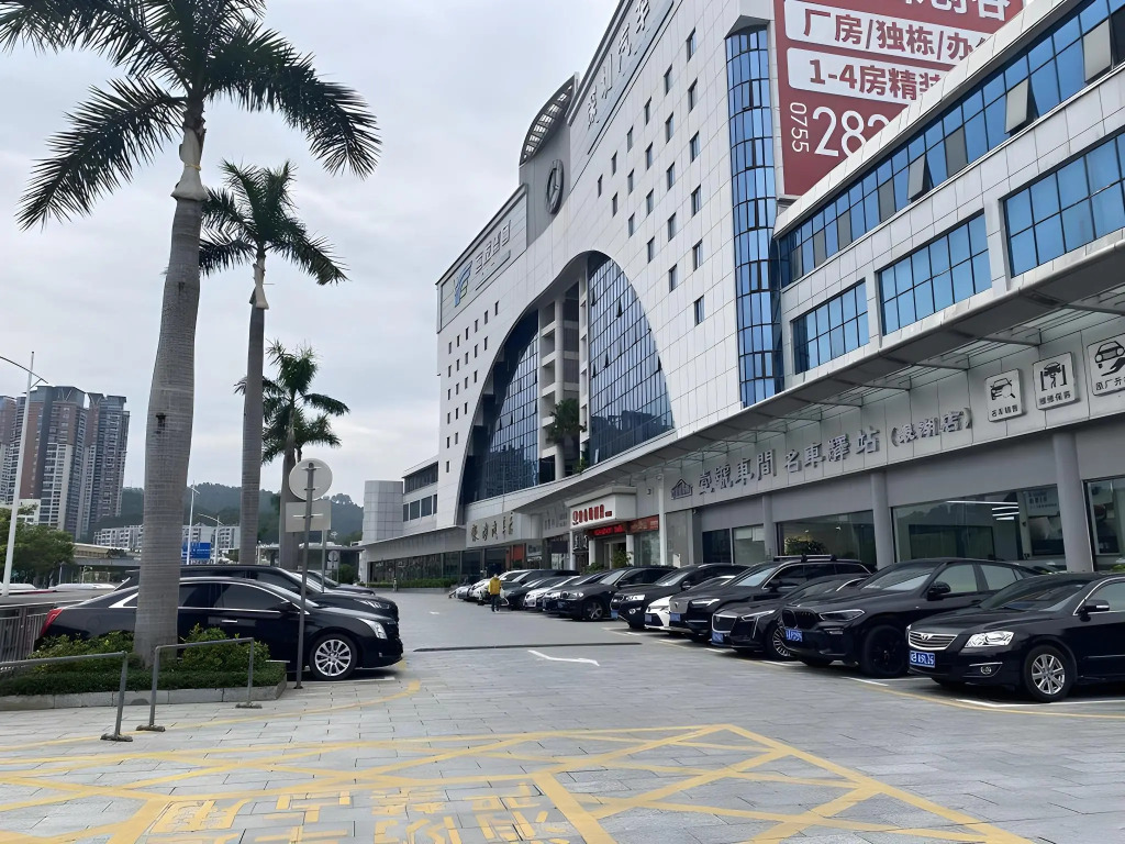 Vienna Hotel Shenzhen Yinhu Bus Station