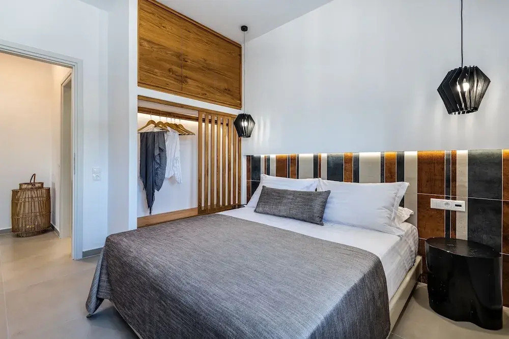 Remezzo Suites