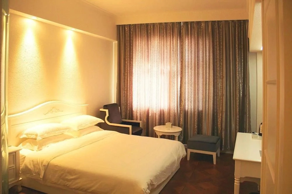 Jinyuwan Hotel (Dalian Lvshun University Town)