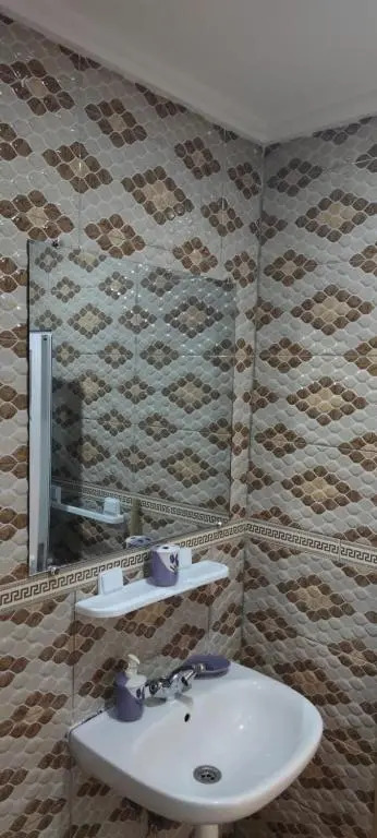 شقة مريحة في قلب المدينة