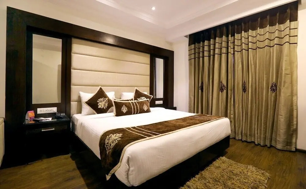 Clarks Inn Suites