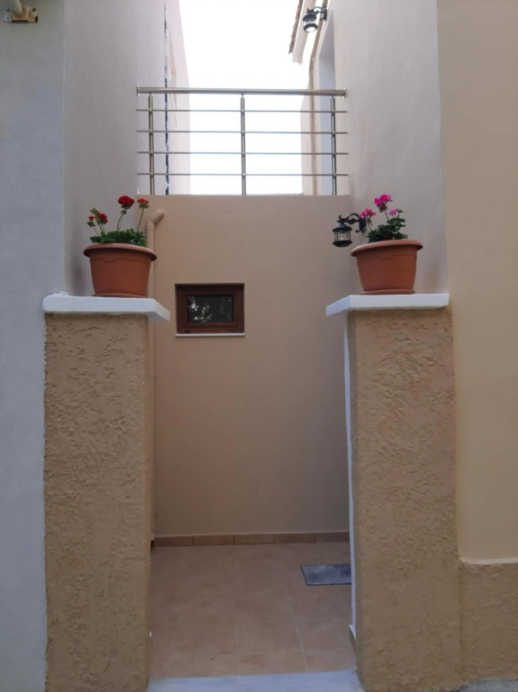 Dimitra House