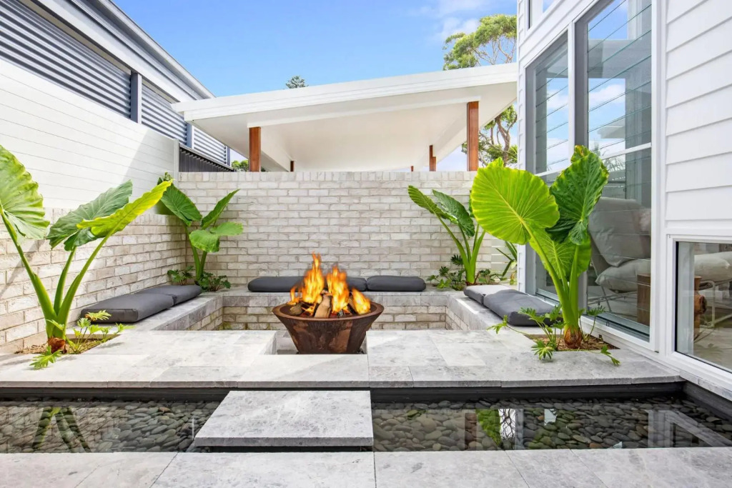 Unwind Pet Friendly 1 Min Walk to Beach