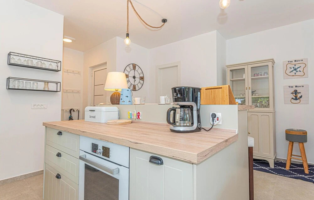 Beautiful Home in Srima With Outdoor Swimming Pool, Wifi and 3 Bedrooms