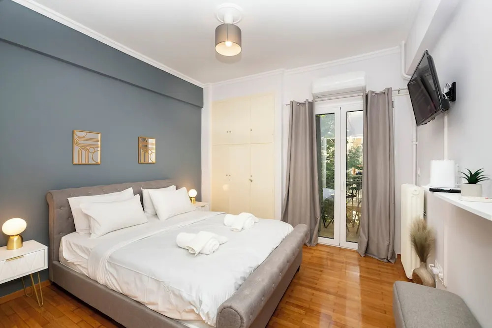 Chic 1-Bedroom near Panathenaic Stadium