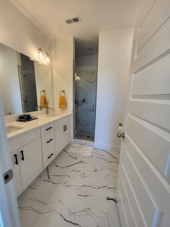 Pet-friendly Townhouse With Free Parking in TN