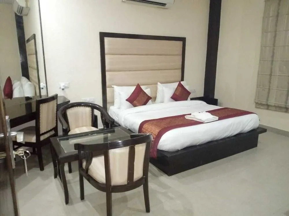 The Asian Suites Galleria
