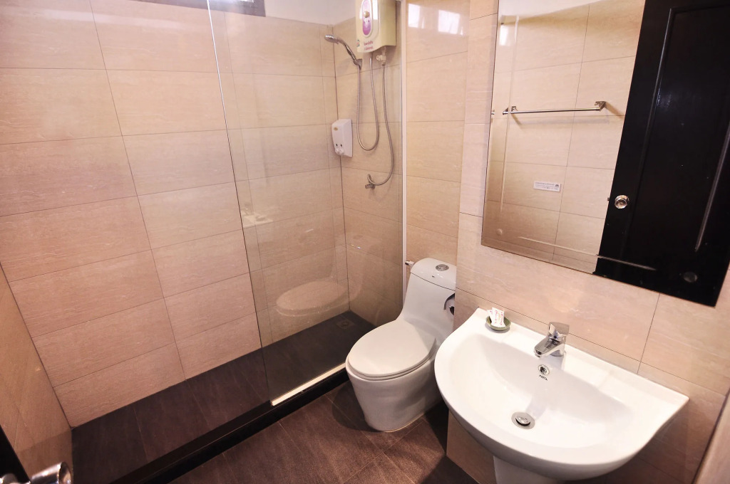 ZEN Rooms Boss Prakanong