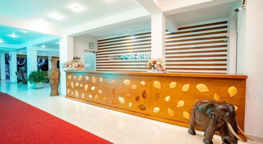 Hotel Sun & Moon