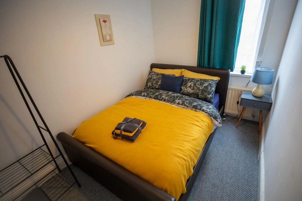 Sterling Aparment