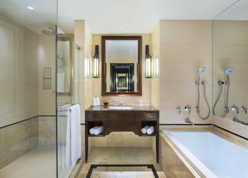The Athenee Hotel, a Luxury Collection Hotel, Bangkok