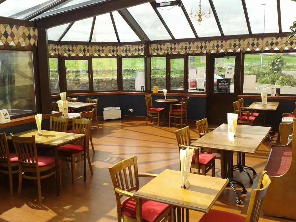 The Weigh Inn Hotel & Lodges