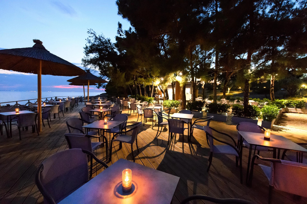 Blue Dolphin Hotel