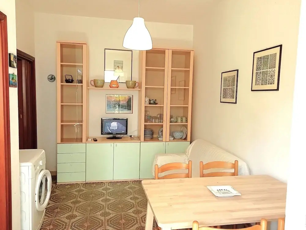 Amazing Apartment With Garden