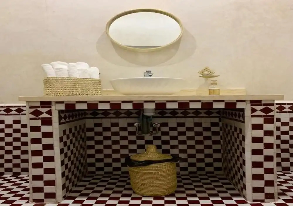 KOUTOBIA ROYAL
