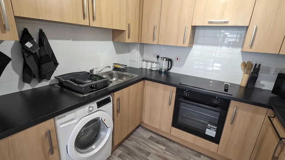 Greenhithe Flat-kent- 20 Mins to London-petsok