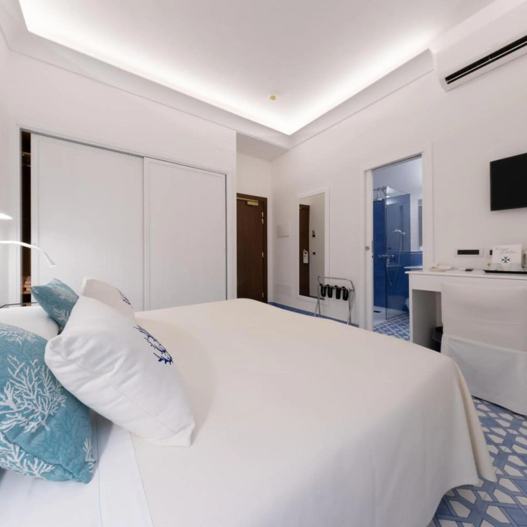 Hotel Aurora