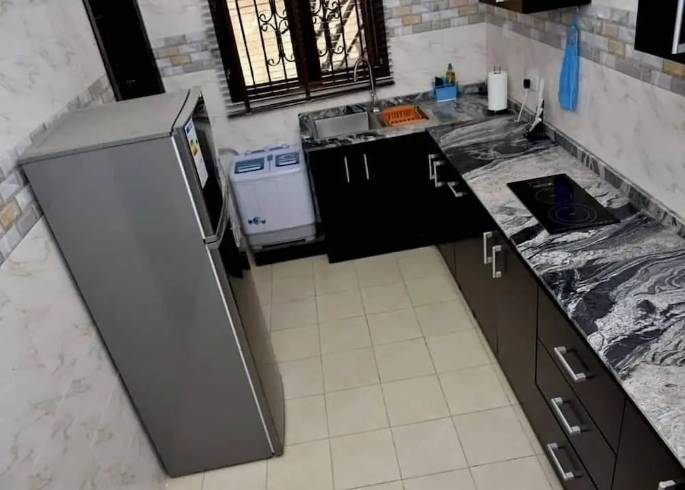 Onimz Apartments