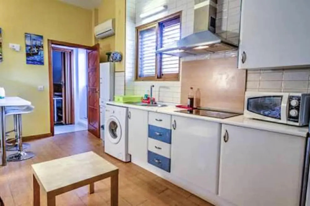 Apartment With one Bedroom in Alcalá de Guadaíra, With Furnished Terrace and Wifi - Near the Beach