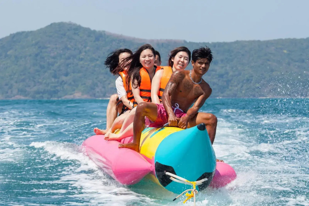 Coral Island Resort