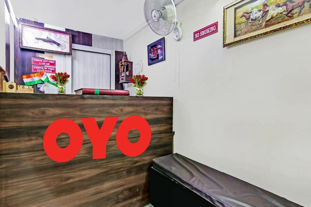 OYO Flagship 70255 Star Light Inn