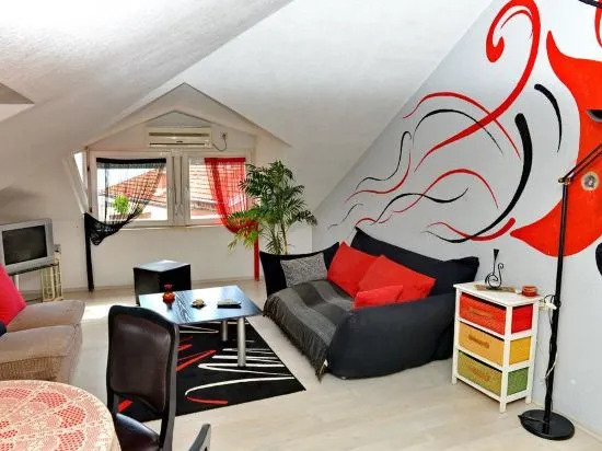 Eke Irin Apartments