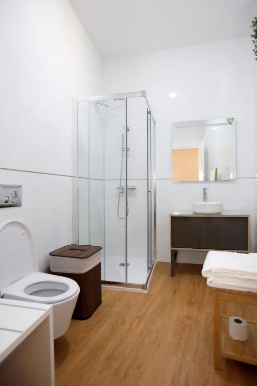 Glass Boutique - Rooms & Suites