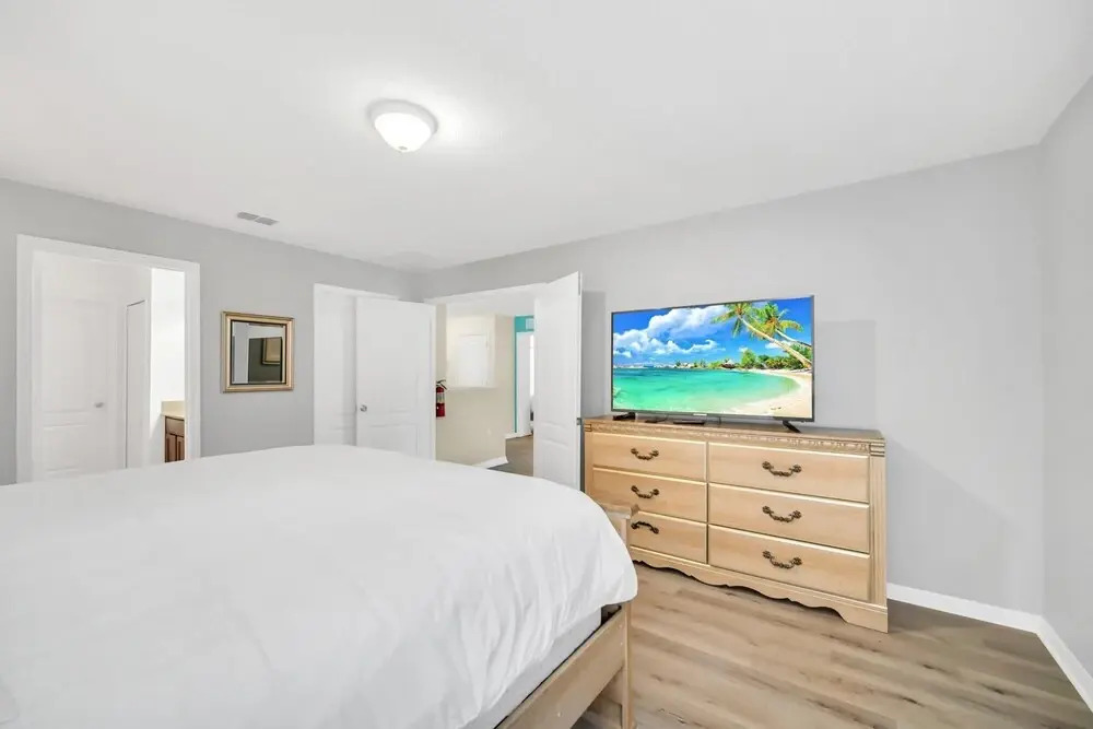 6BR Pool Villa Minutes From the Parks