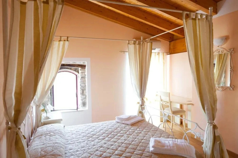 Barchi Resort - Apartments Suites - Villa Venezia - Attic Villa Venezia