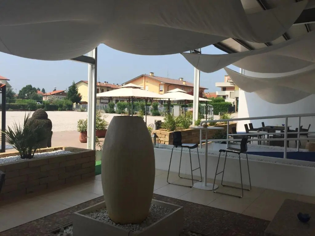 Venice Hotel con Colonnine Elettriche