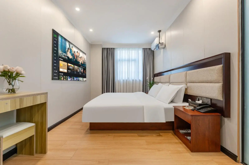 Shenzhen Tourism Trend Hotel