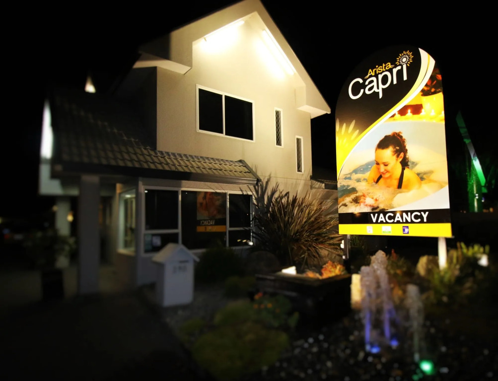Capri on Fenton