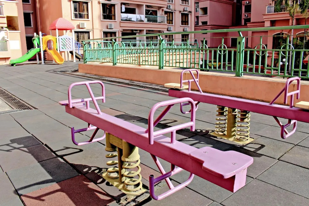 1st Choice Vacation Apartments @ Marina Court Resort Resort